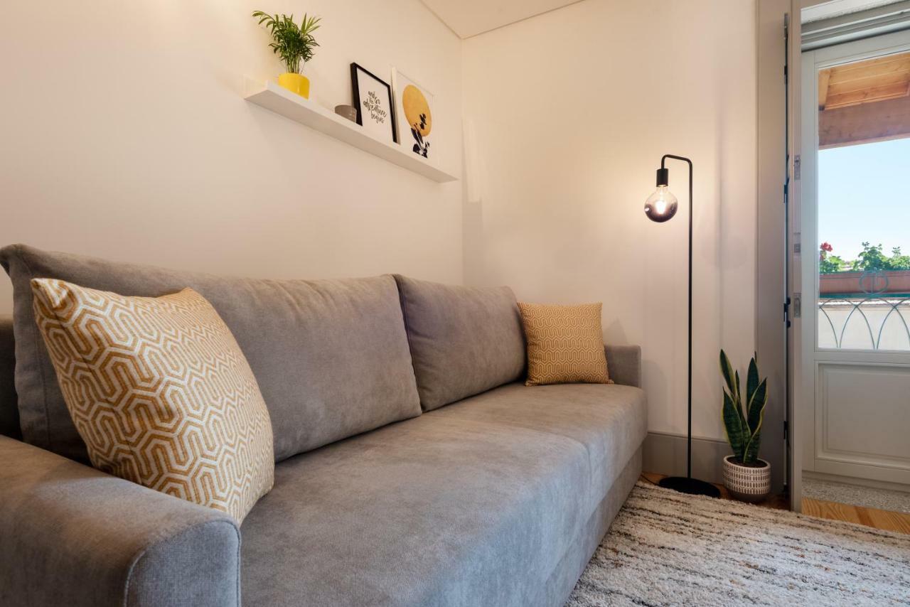 Lovelystay - Sun Loft W/ Balcony OOporto Esterno foto