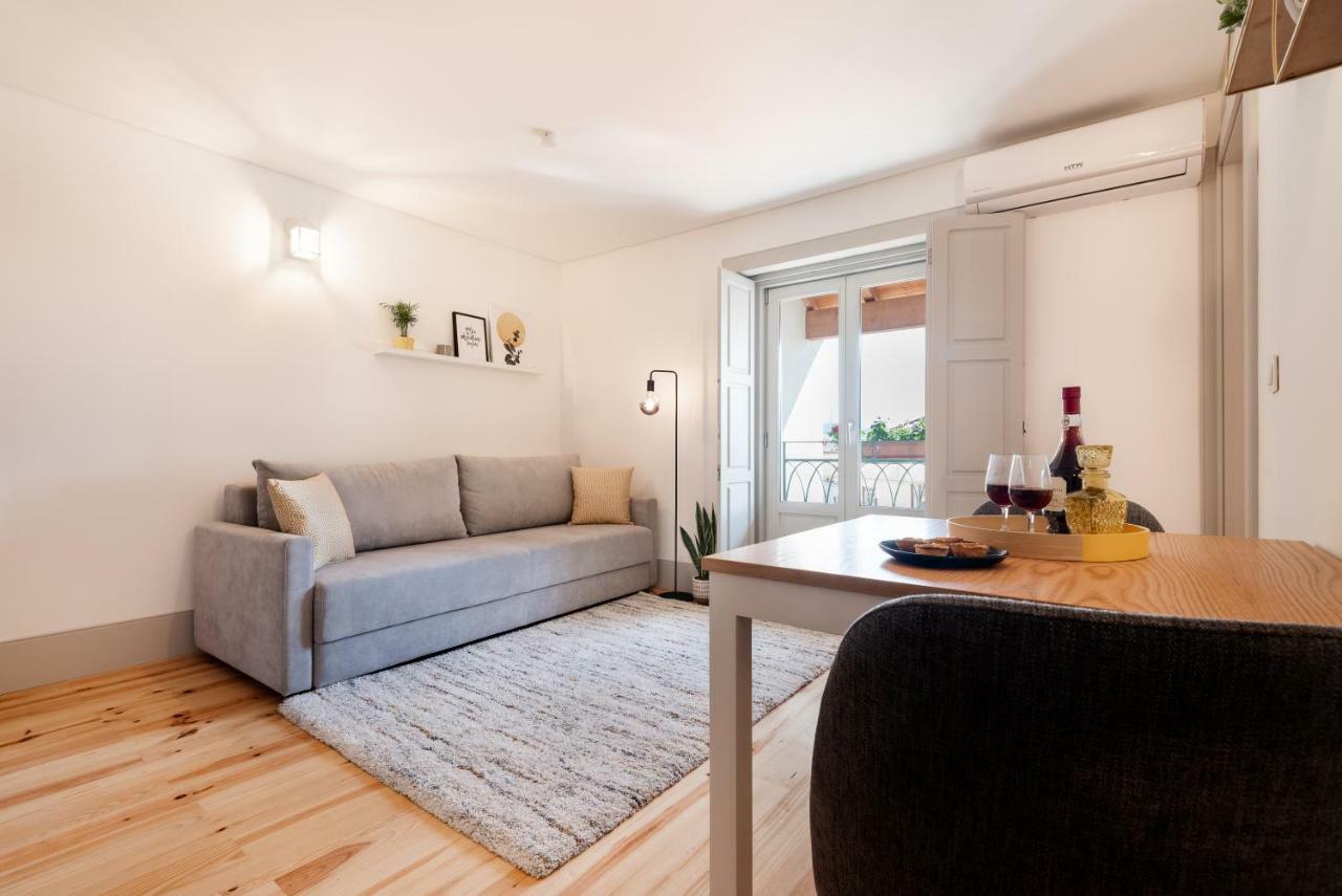 Lovelystay - Sun Loft W/ Balcony OOporto Esterno foto