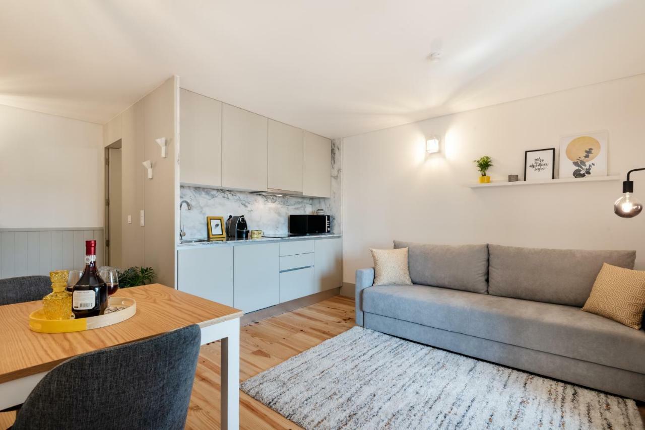 Lovelystay - Sun Loft W/ Balcony OOporto Esterno foto